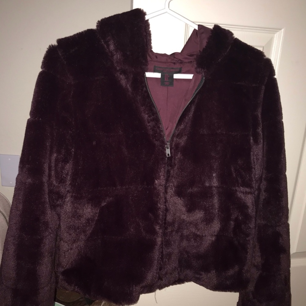 Fauve fur deep plum hooded zip up with pockets